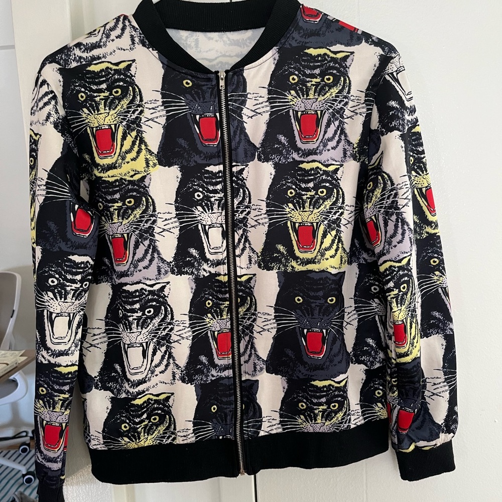 Leopard bomber-style cardigan